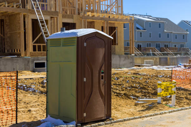 Porta potty delivery and setup in Louisville, GA